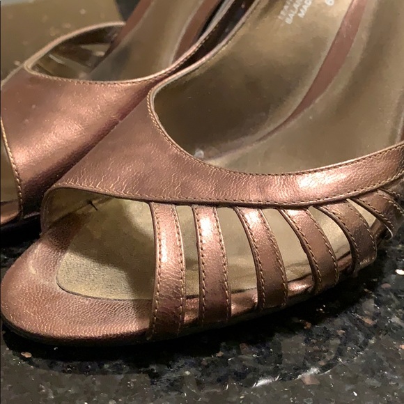 Nine West women heels - Picture 4 of 6